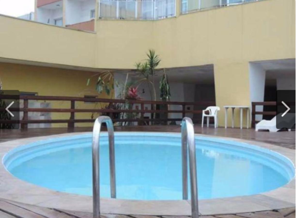 Flat Em Pitangueiras - *
